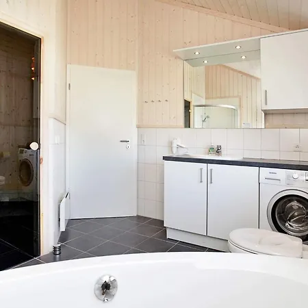 8-person With Sauna *